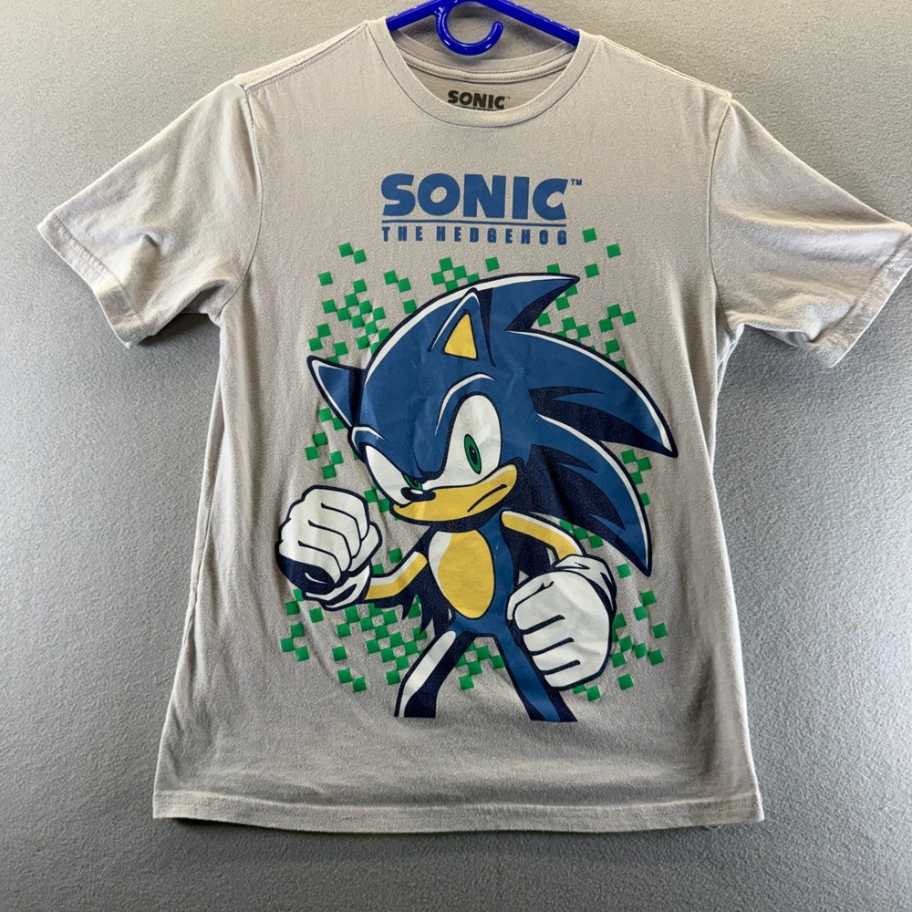 Sonic The Hedgehog Boys XL 14/16 Gray Graphic T-Shirt Sega Pixel Background 544